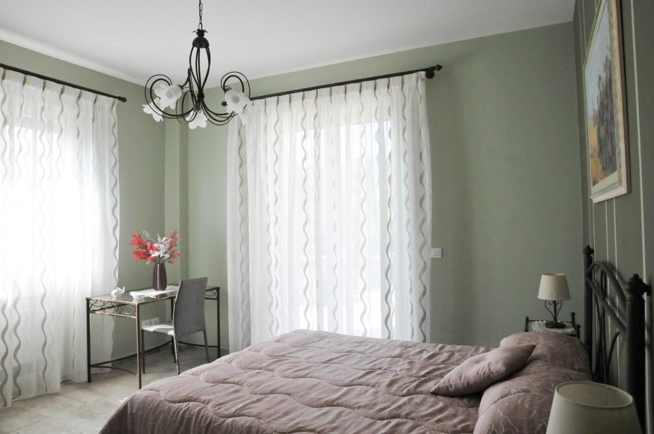 La Casa Dell'Alloro Цафферана-Етнеа Екстер'єр фото